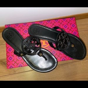 Tory Burch Miller Leather Sandals sz 7 Black